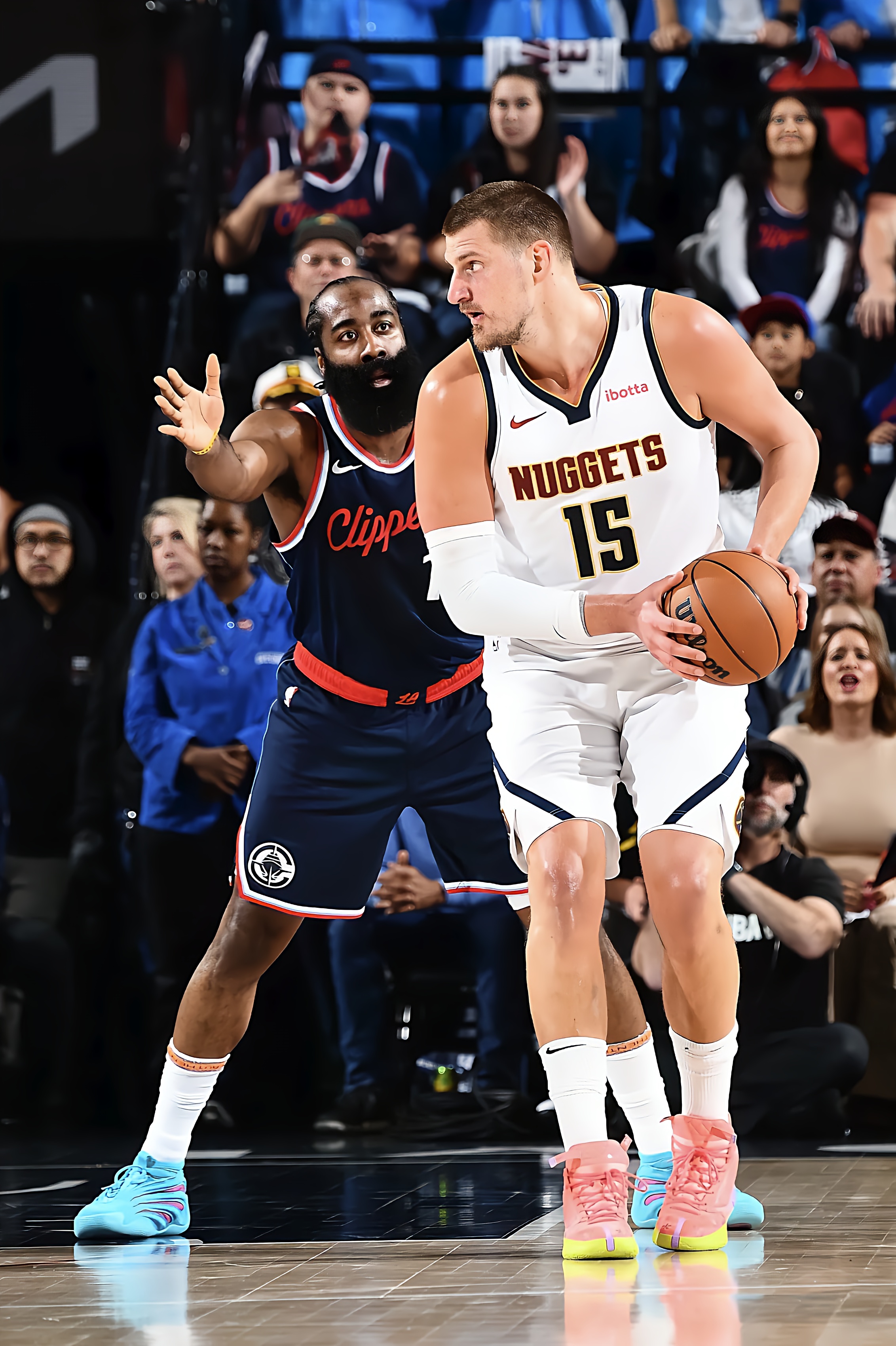 九游娱乐网页-关于NBA季后赛首轮落幕，新冠疫情仍然是多方关注焦点的信息