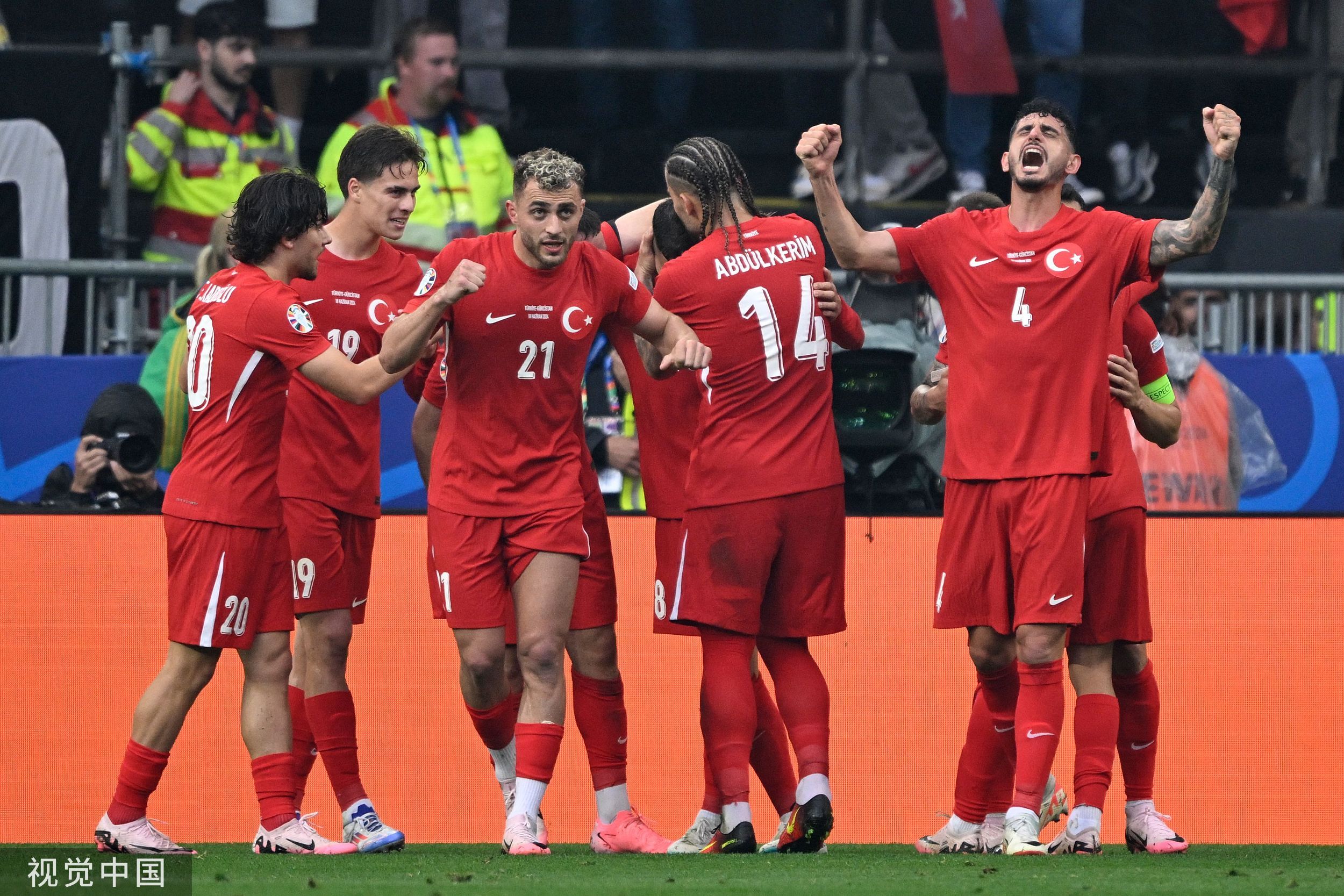 瑞典大胜比利时,挺进欧洲国家杯决赛 瑞典大胜比利时,挺进欧洲国家杯决赛