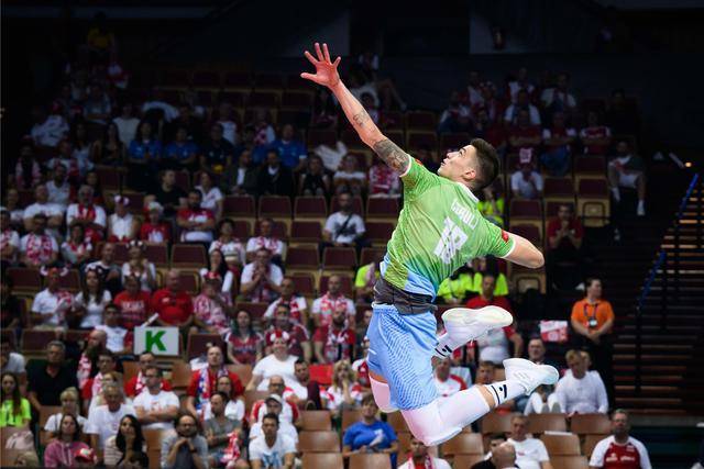 九游娱乐网页-波兰乒乓球队横扫法国乒乓球队,奥恰洛夫制霸全场的简单介绍