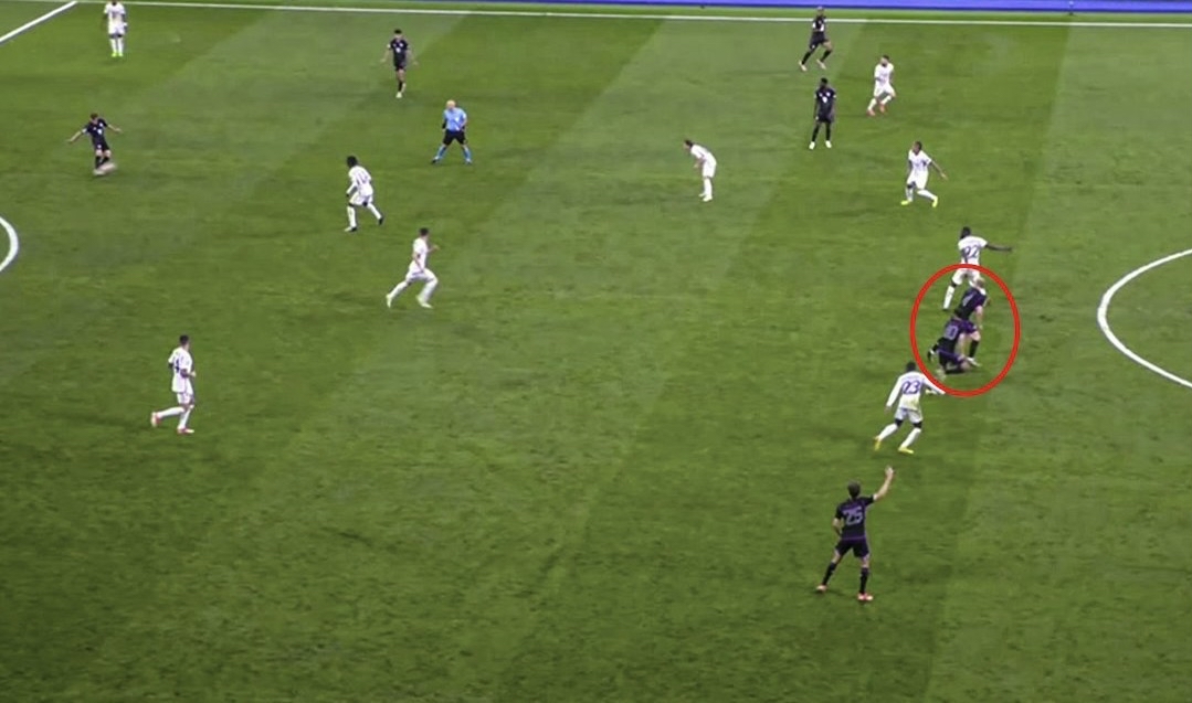 皇马力克那不勒斯,穆勒关键制胜的简单介绍 皇马力克那不勒斯,穆勒关键制胜的简单介绍