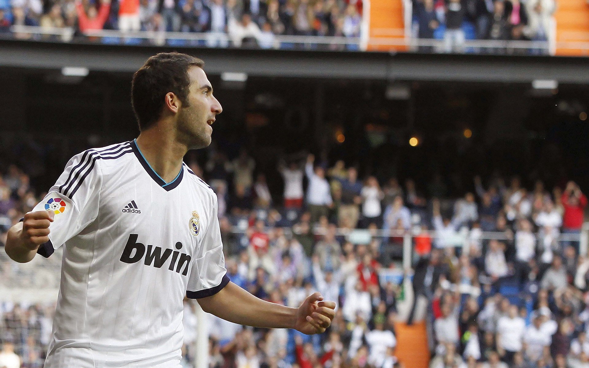 萨卡一锤定音，荷兰战术革新下的关键先生诞生