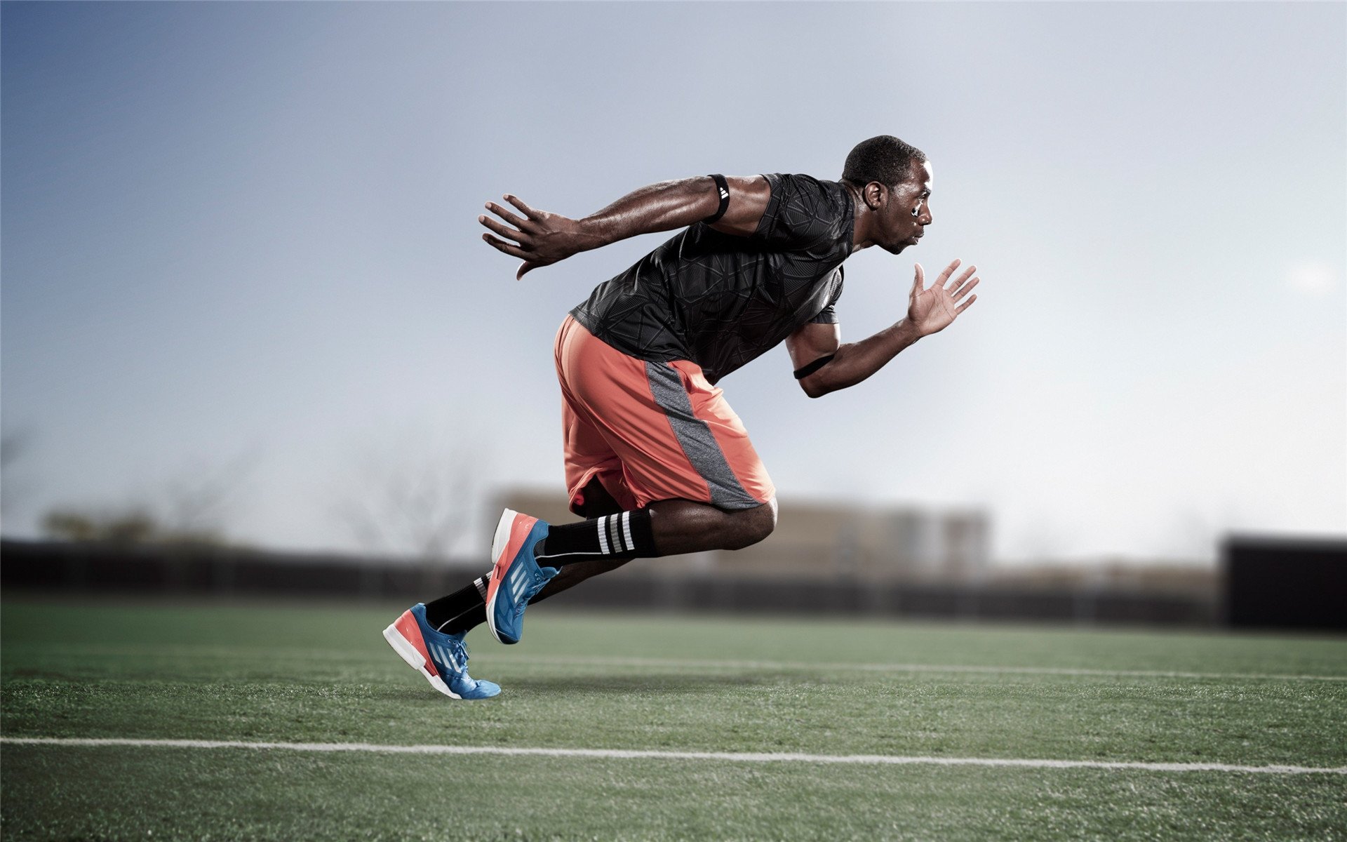 九游游戏-开拓者绝杀步行者，拉梅洛连续得分拉开差距